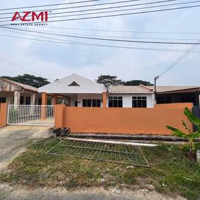 Single Storey Semi-D at Taman Indah Landeh Bt10 Padawan