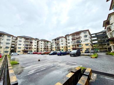 Villa Tropika (Bangi)-1