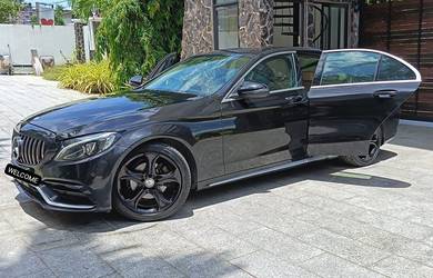 Mercedes Benz C200 2.0 A V GIVE NEXT YEAR RM