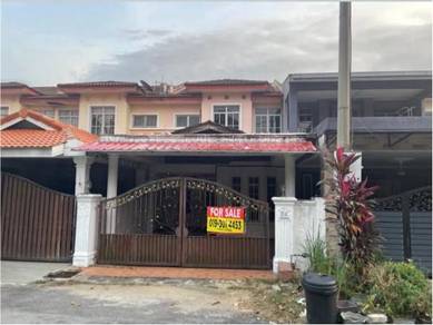 2-storey-Terraced-House-for-sale-Beranang-Selangor