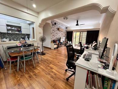 Lakeside Tower for sell renovated facing hill cheapest in market