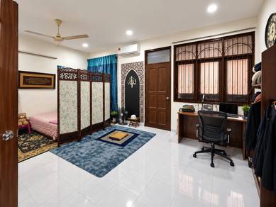 Fully Renovated Double Story House