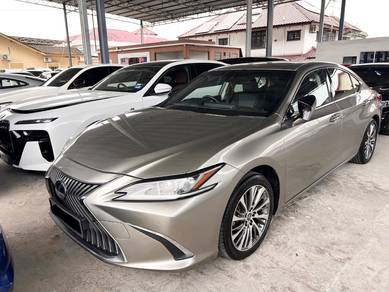2019 Lexus ES250 2.5 LUXURY*LOW MILEAGE*