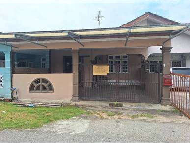 Rumah Teres Setingkat Untuk Dijual
