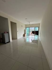 ICONIC SKIES for sale  Bu 1483sf , LOWER MARKET PRICE !!!