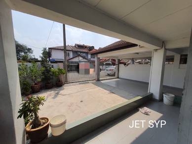 ( 2 storey corner land 10' ) Klang Utama Renovated!!
