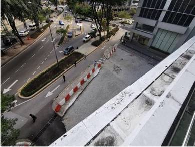 Rare 3 sty Detached Building Kl city Main Road view with Parking bays
