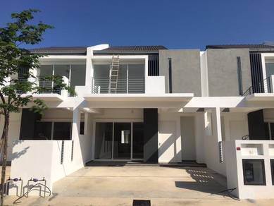 {Sendayan Hartanah} Lokasi Strategik|Berhampiran dgn kedai-kedai🏬