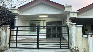 For Rent Single Storey Jalan Rajawali Kulai, Bandar Putra