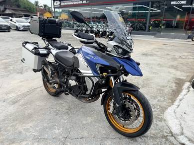 QJMOTOR SRT800X tiptop low mileage