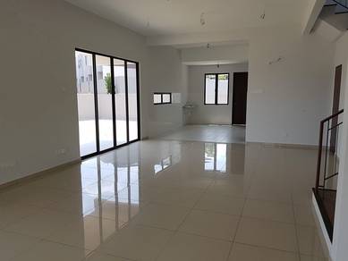 Double Storey Fully Furnished Bangi 20 x 70