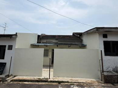 Taman Daya Single Storey Terrace House for sale