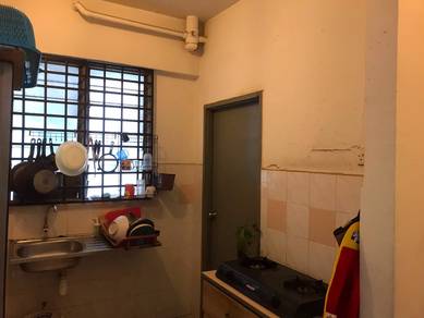 Sri Impian Apartment @ Larkin Perdana For Sale