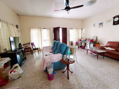 Single storey semi D Taman Chee Seng, Tanjung Bungah,