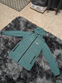 skomad windbreaker