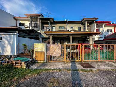 2 Storey Taman Desa Serdang Seri Kembangan