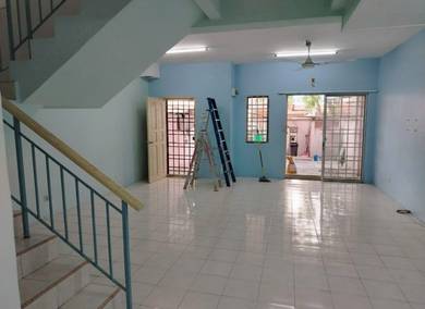 2-Storey House For Sale Rumah Cantik 4-Bilik FREEHOLD Landed Property