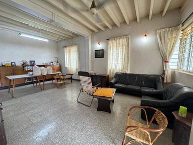 2 Storey Semi-D 4562sft Well-Maintained Nice Location Near Ayer Itam