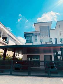 RENOVATED 3 Storey Semi D Villa Perdana Kajang, Selangor.