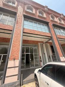 FOR RENT G-FLOOR Kemaris Avenue NEAR2HIGHWAY+MOREPARKING+CANTIK+NEW