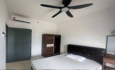 Fully Furnished unit @ TRIO by Setia