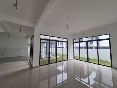 6km to Ayer Keroh Double Storey Semi D 40 x 80 sq.ft Full Loan nr Mitc