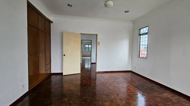 Kepong, Taman Sri Segambut, Dutamas, double storey house for rent