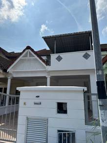 Double Storey Taman Mutiara Rini / 4bed / Partially / LOW RENTAL
