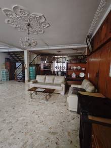 Persiaran Syed Putra Bungalow House , Seputeh