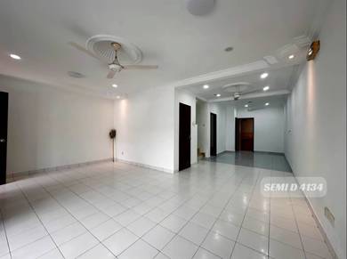 BandarBotanic 2 storey kitchen extended sell below market