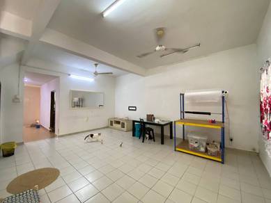 GATEDGUARDED ! Seksyen 5 Bandar Baru Bangi, Double Storey Terrace