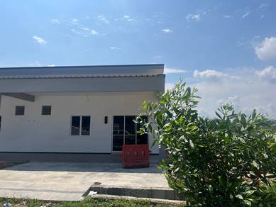 Rumah Mampu Milik Teluk Kemang Politeknik PD Bumi Lot