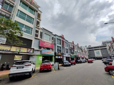 Shah Alam Seksyen 16 2nd floor shop for rent, hostel allowed good rate