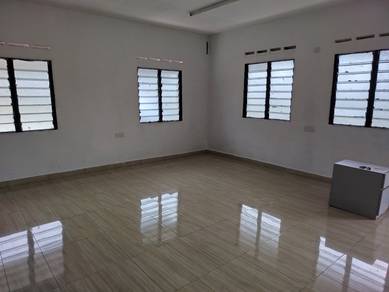 RUMAH UNTUK DISEWA - KG MELAYU BUKIT BATU, JALAN BENTENG, SEDENAk