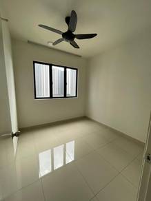 FURNISHED PARTIALLY 2 CARPARKS unit at One Maxim, Sentul