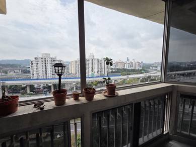 Petaling Indah Condominiums