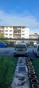 Flat Seri Langkawi belakang M3 Mall jln kaki LRT Tmn Melati ground