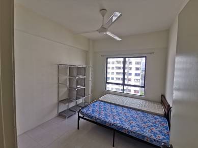 Vista Lavender Taman Kinrara Puchong Partially Furnished Full Loan