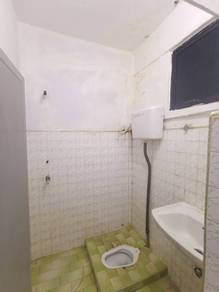 Flat Taman Ungku Tun Aminah-1