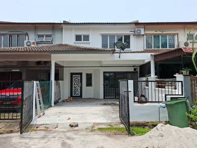 REFURBISHED & RENO UNIT. Double Storey Teres, Jalan Dato Abdul Hamid,