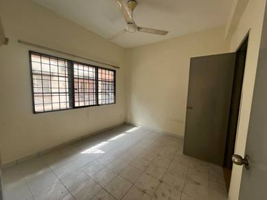 Vista Shop Apartment Damansara Damai for Sale
