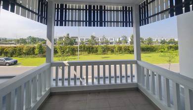 feature ad Mellowood Phase 2 Facing Open Fully Furnished, Renovated, Eco Majestic