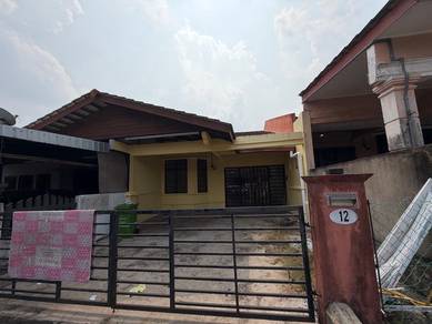 Indera Mahkota 15 , Teres Setingkat