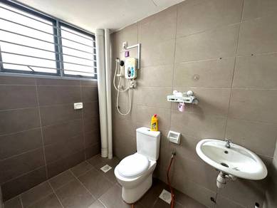 Fully Furnished 2 Beds Apartment ARC Austin Hills, Taman Daya