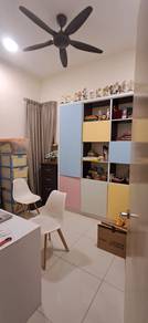 Periwinkle Bandar Rimbayu Semi-D Cluster, well maintain unit for sale