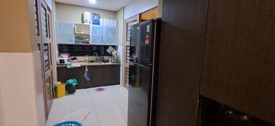 Periwinkle Bandar Rimbayu Semi-D Cluster, well maintain unit for sale