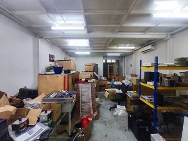 1.5 Storey Link Factory TPP Utama Puchong For Rent