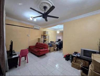2-storey-Terraced-House-for-sale-Bandar-Botanic-Selangor