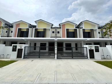 [BRAND NEW UNIT] Musika Setia Alam 2-Storey Terrace House 22x75 4R4B
