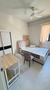 Residensi Max Sentul Master Room For Rent